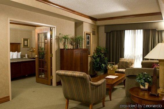 Hotel Topeka At City Center Zimmer foto